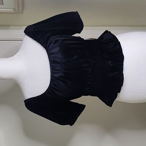 Forever 21 Black Velvety Top EUC